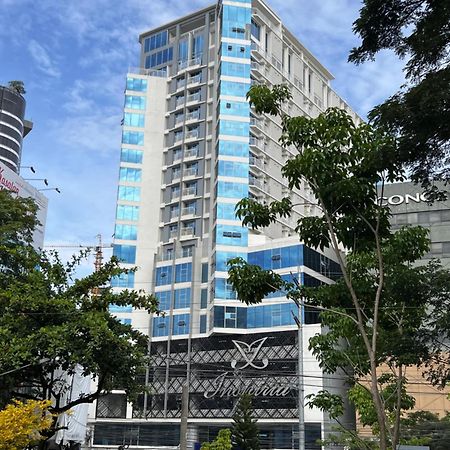 Hola! Condotel @ Inspiria Davao City Exterior foto